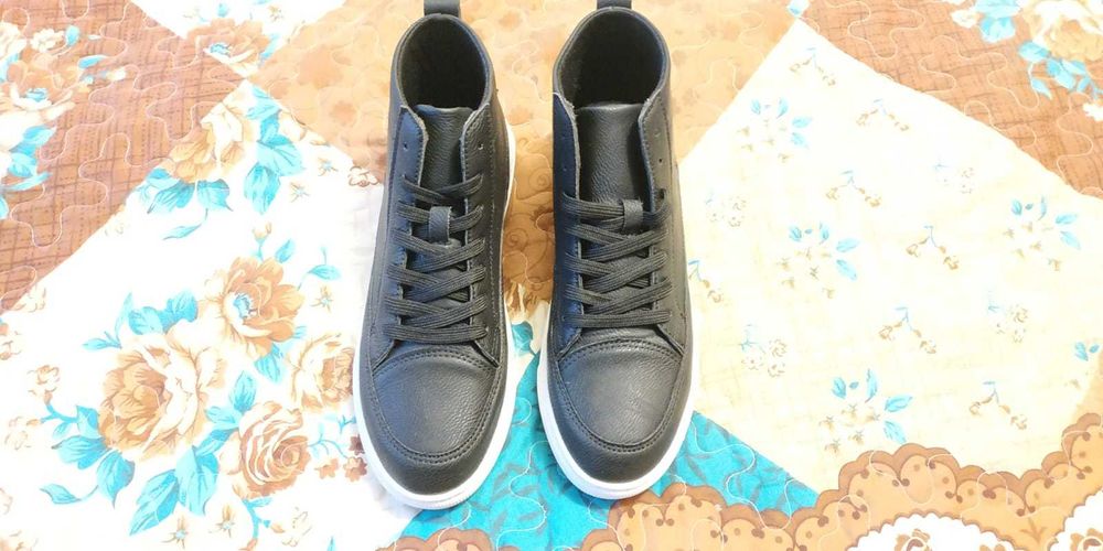 Продам мужскую обувь