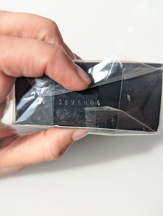Парфюм Yves Saint Laurent Black Opium Neon