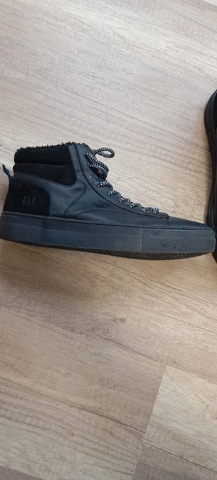 Зимни мъжки  обувки в перфектно състояние