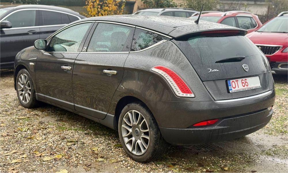 Lancia 1.6d 120 Cp impecabila an 2013 cu toate dotarile
