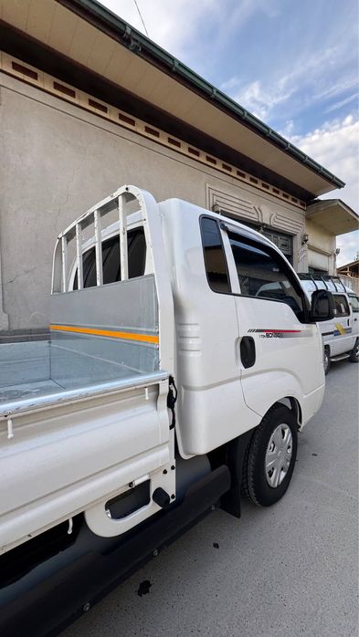 Kia bongo zavatsqoy prapan