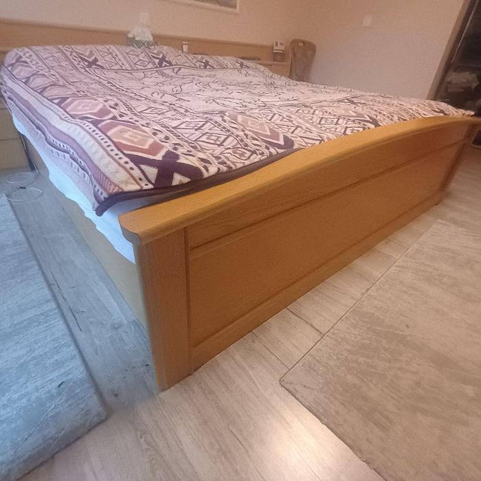 Pat dormitor 200x200