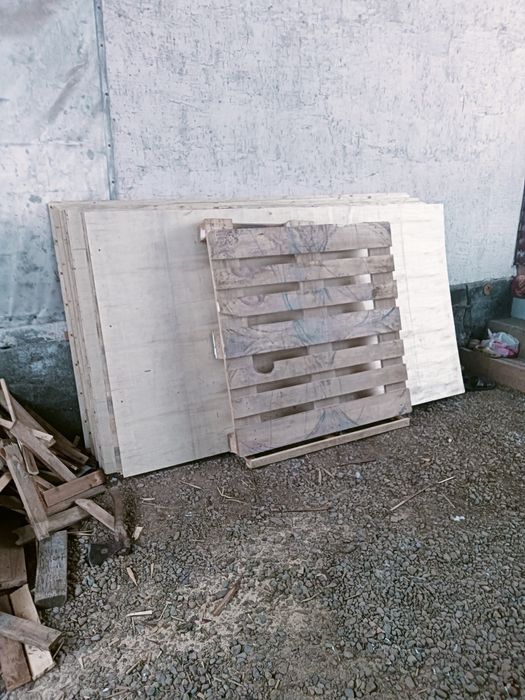 Продам Фанеру размер