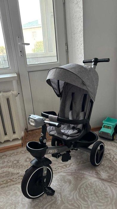 Трехколесный велосипед