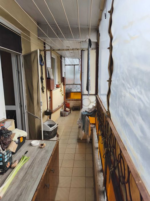 Продавам 4 стаен апартамент