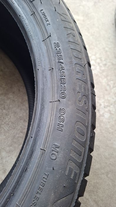 1buc 235 45 R20 Bridgestone iarna M+S cauciuc anvelopa ms 20