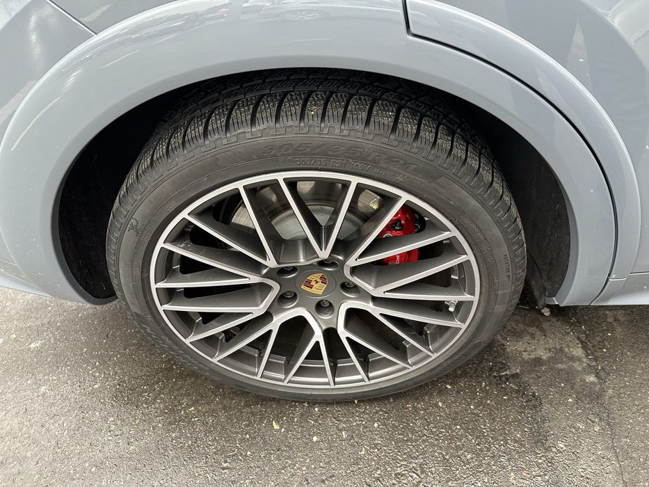 Vand cauciucuri iarna  275 40 21 - 305 35 21