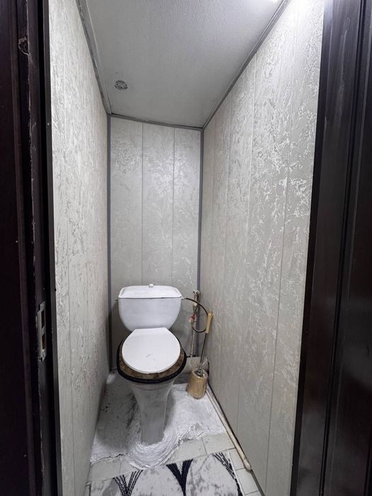 Assalomu aleykum. 2-qavat 4etajli panelniy dom. 1 xonali. Yangi remont