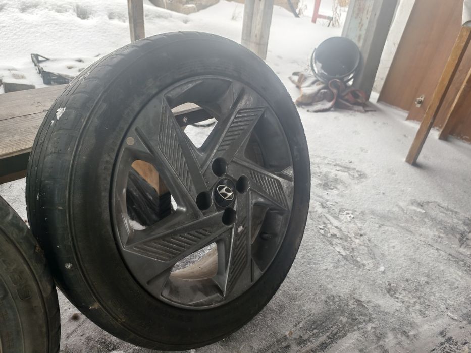 Продам шины на хундай акцент