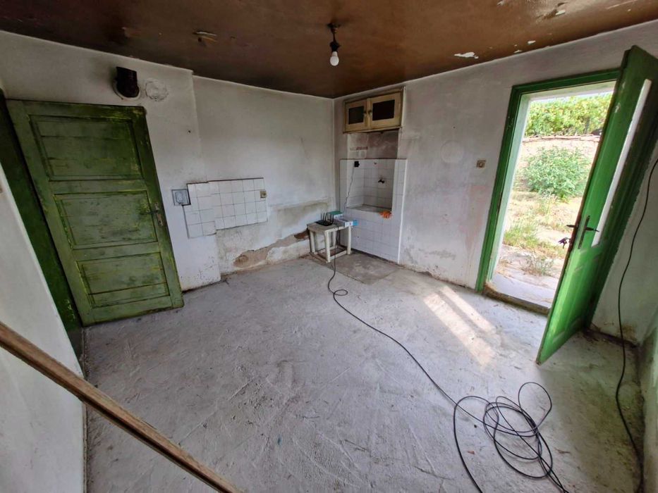 Дава се под наем Къща в с. Старосел, Област Пловдив - 140 кв.м за 48000 € - Снимка #4