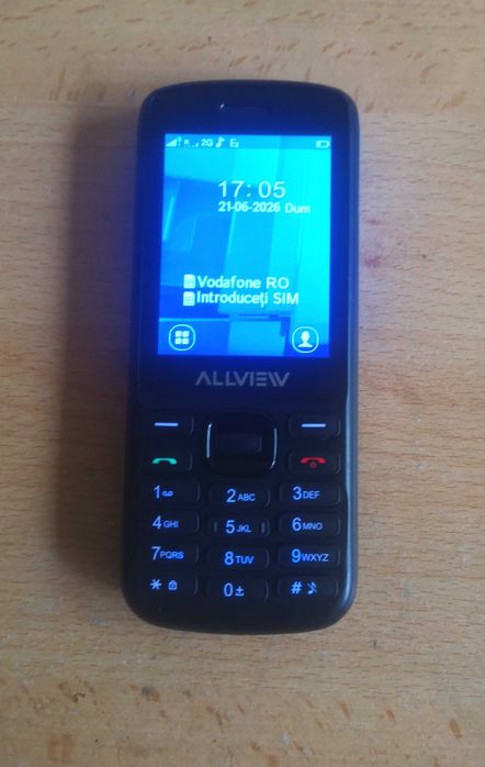 Telefon cu butoane