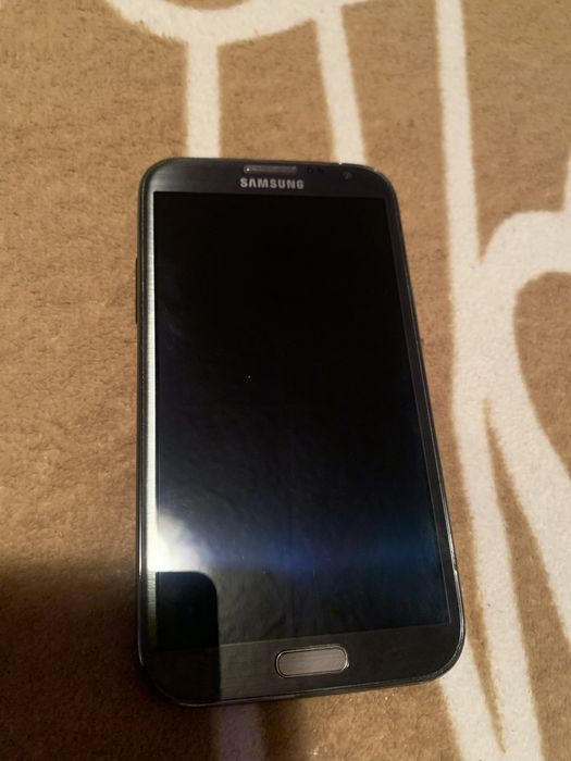 Vand sau schimb telefoane