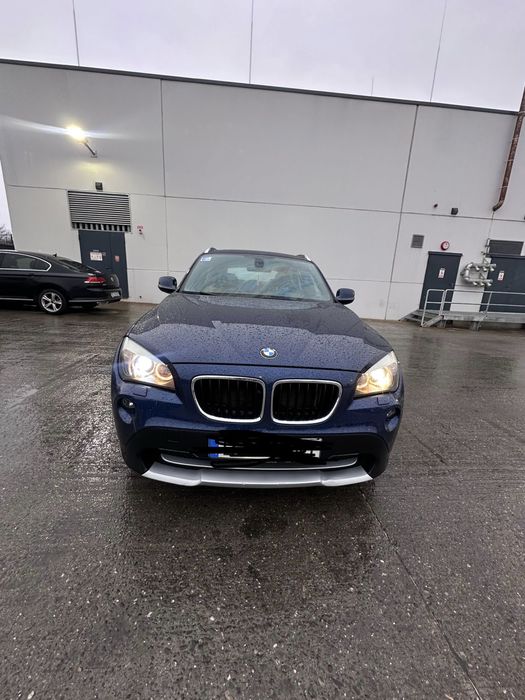 Se vinde BMW X1 2010