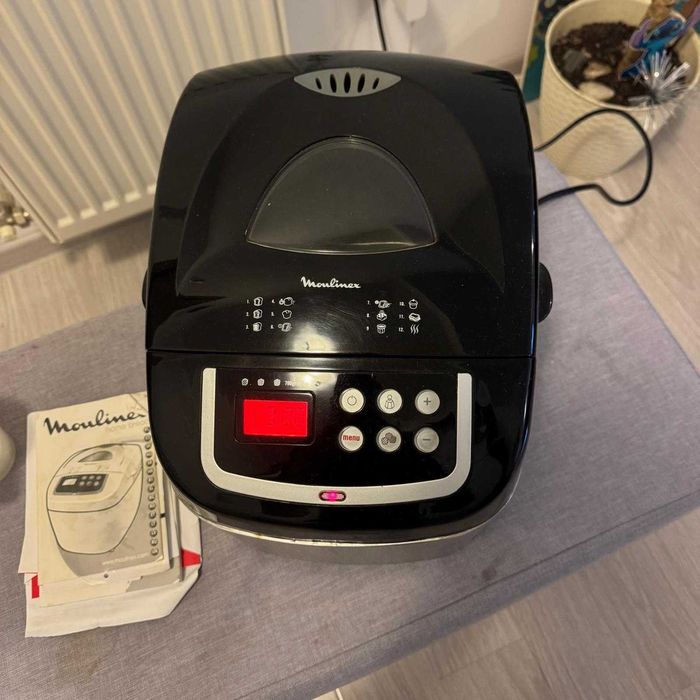 Masina pentru paine Moulinex Home Brad OW110E, 600W, 900g, 12 programe