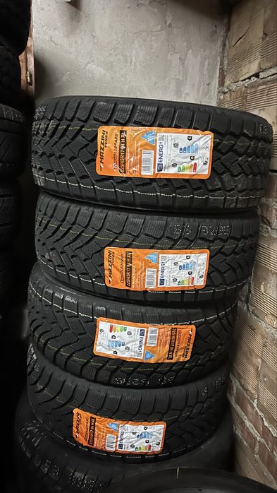 Зимни гуми 225/45-17 дот 25