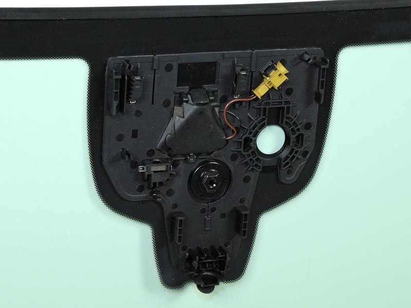 Предно стъкло Mercedes GLE Coupe C167 HEAD UP 2019 - 2023 година