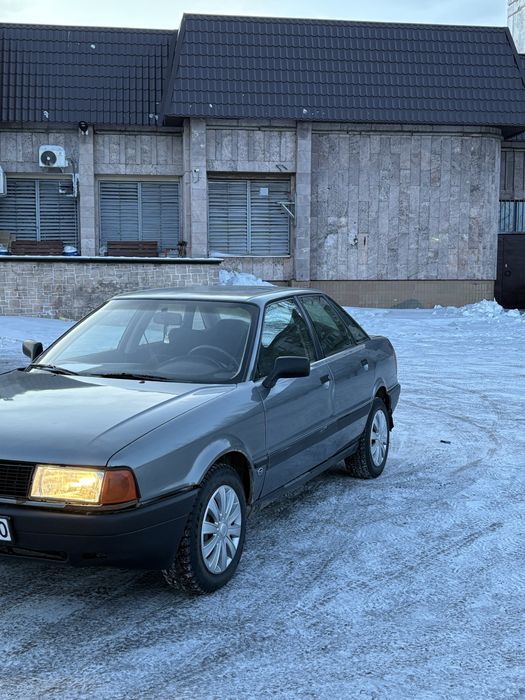 Ауди 80 б3 в достойном состоянии