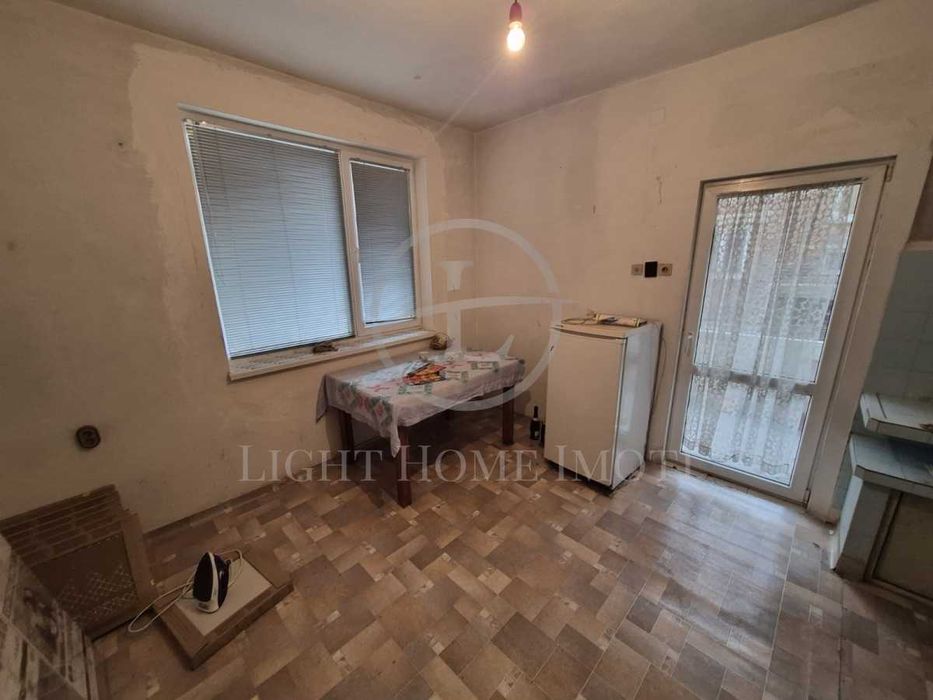 Продава се Тристаен апартамент в Пловдив, Съдийски - 98 кв.м за 1666 €/кв.м - Снимка #8