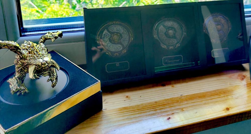 Dota 2 aegis shields 2018, 2019, 2020, baby roshan 2020