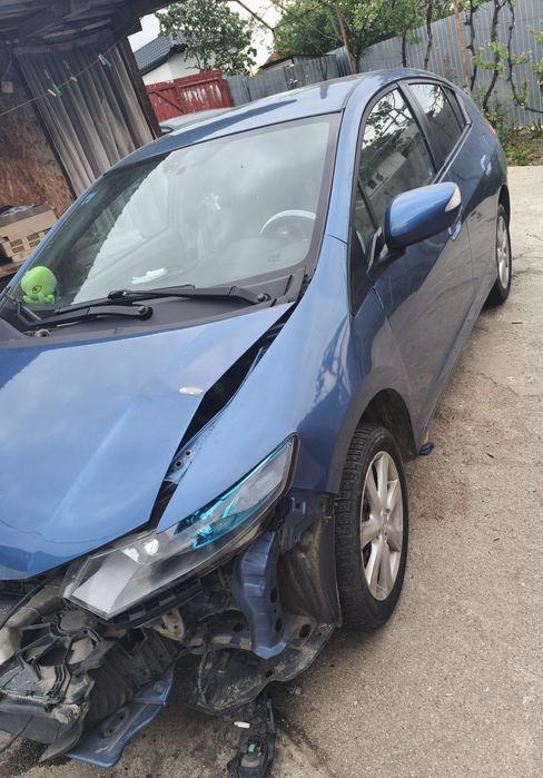 Vând Honda insight hibrid