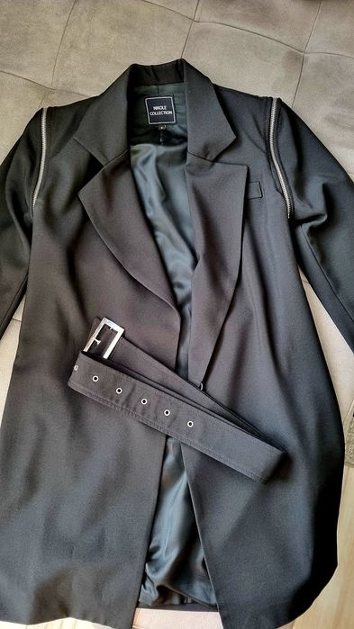 НОВО сако/блейзър Nikole Collection
