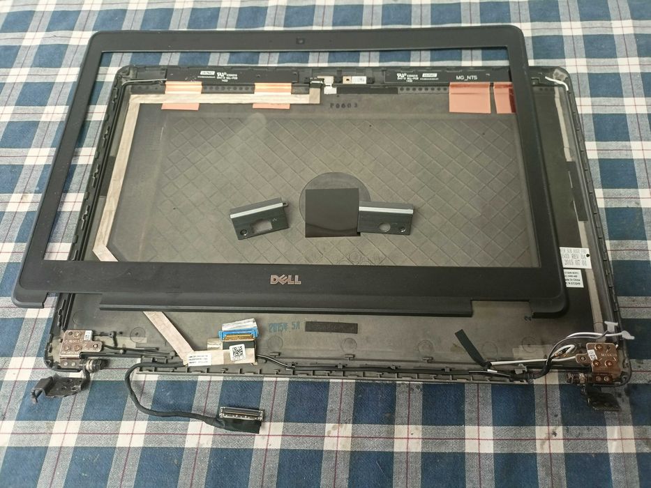 Elemente Dell Latitude E5550