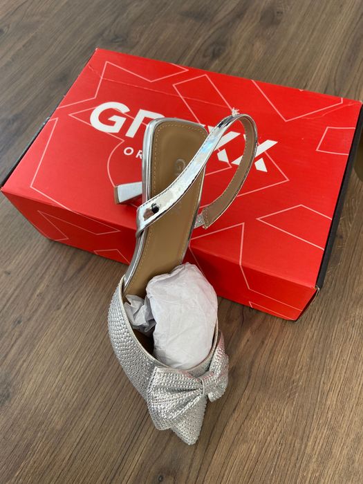 Pantofi eleganti cu toc- Gryxx