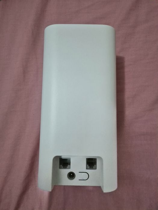 Vând router Huawei 5G CPE 5s – Deblocat în orice rețea