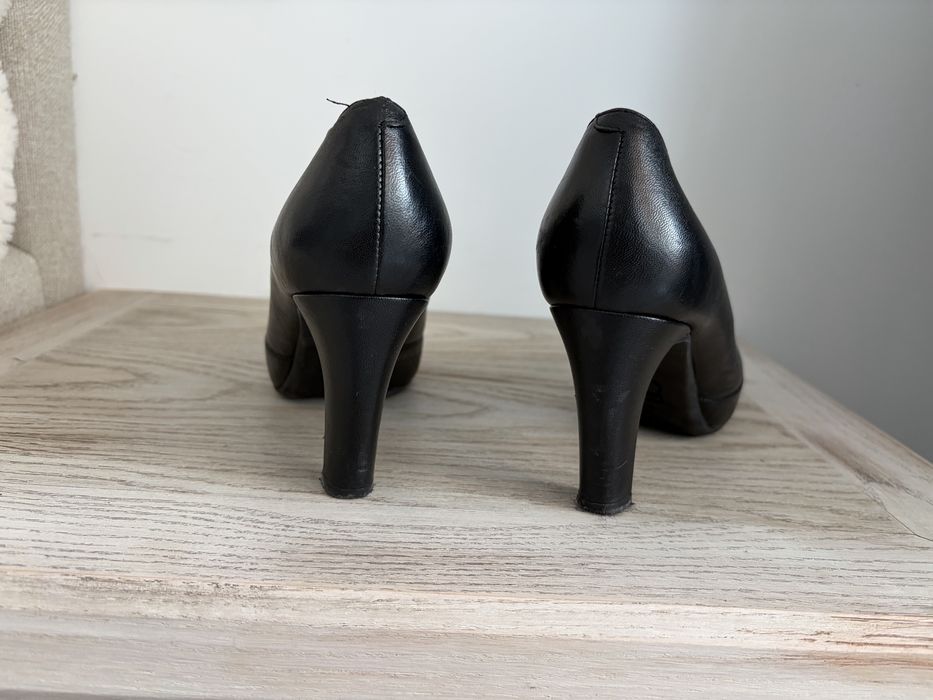 Кожени токчета unisa