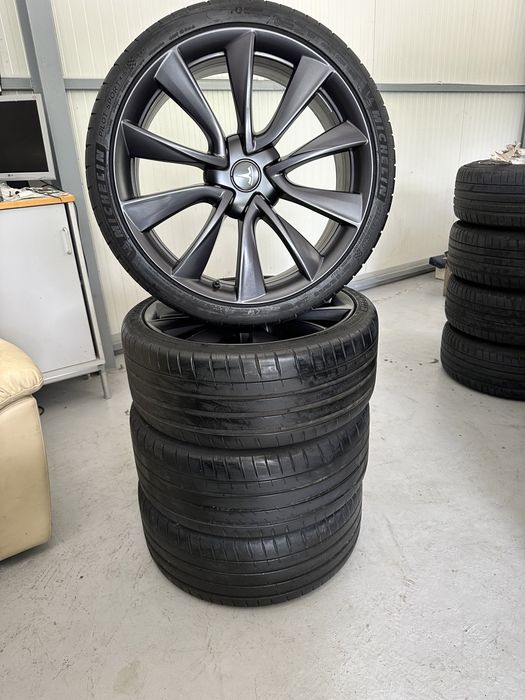 jante tesla model 3 performance 235 35 20 92y top originale