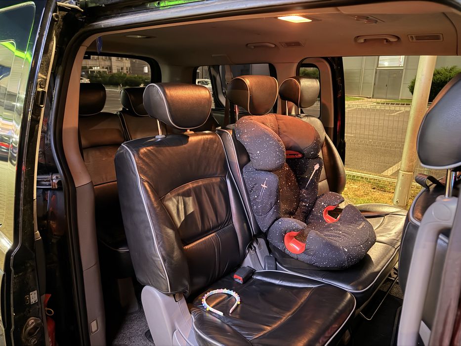 Hyundai H1 ViP 8locuri minibus schimb cu electrica