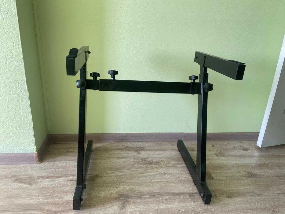 Синтезатор  Yamaha