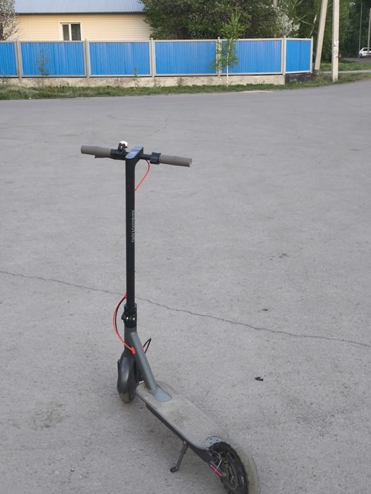 Продам электро самокат