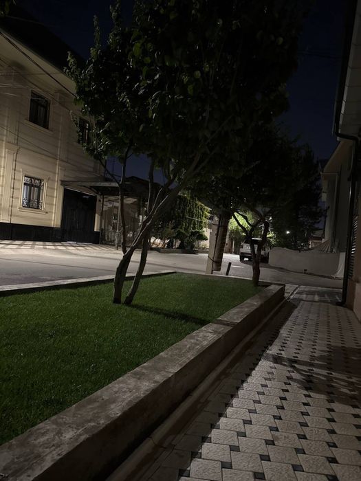 Продается участок в МирзоУлугбеке срочно!