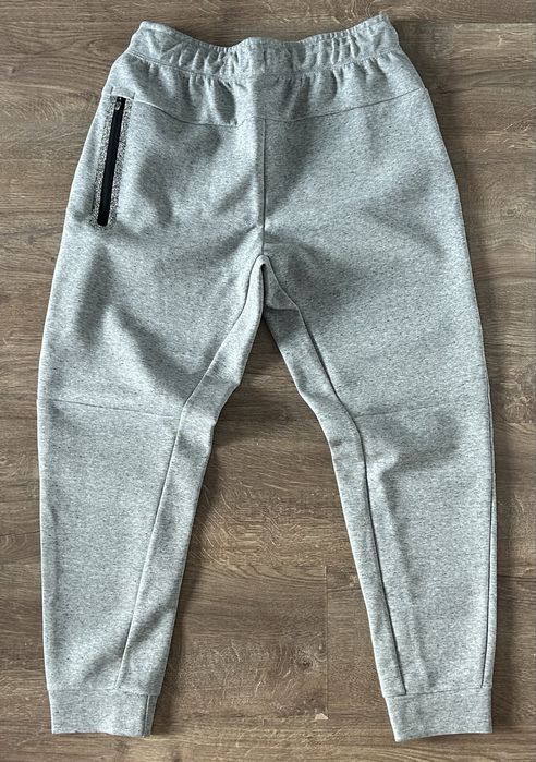 Долнище Nike Tech Fleece Pants( синьо и сиво)
