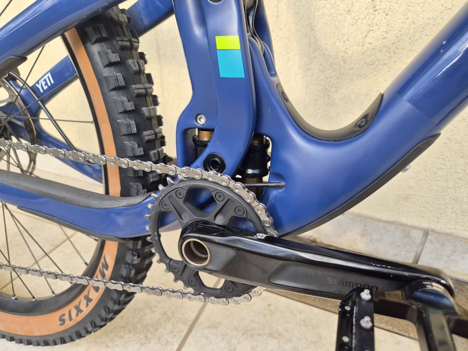 Yeti SB5 TURQ Series, carbon, mărime M