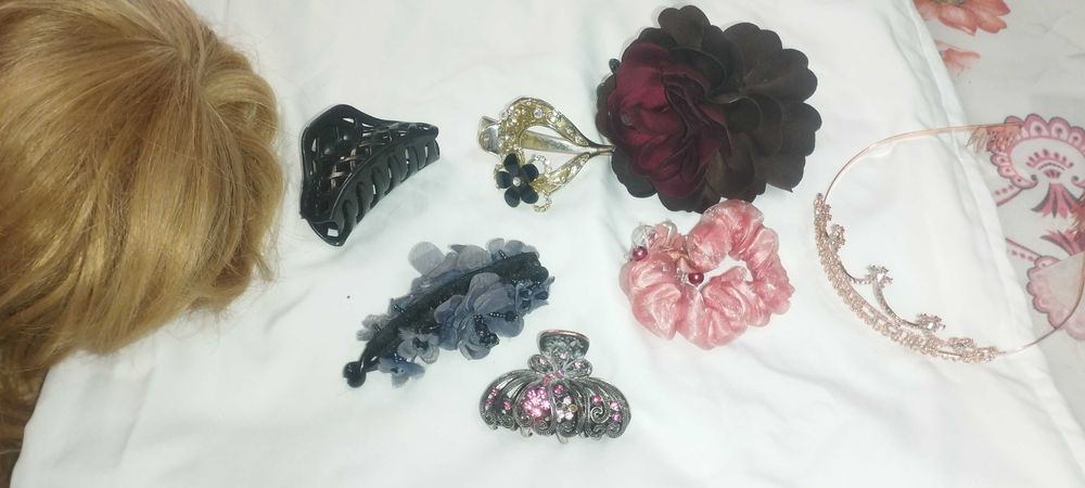 Синегальские косы, парики, диадема и заколки