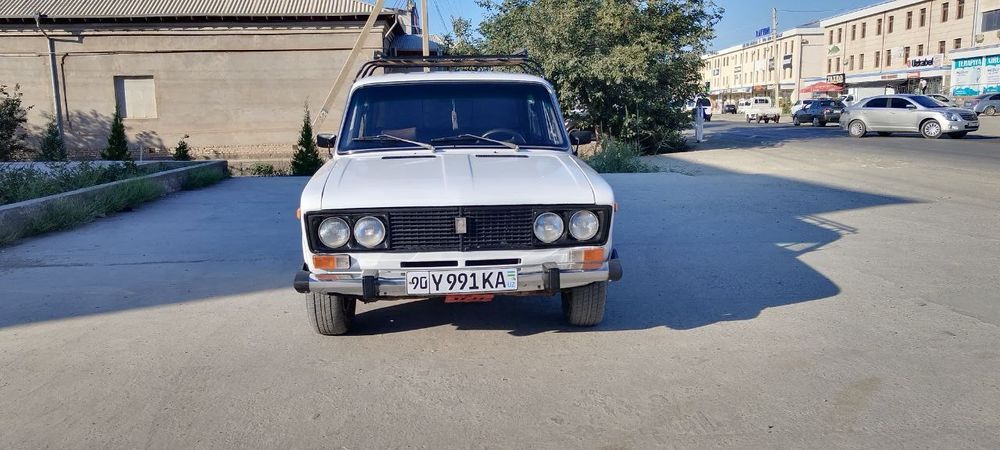 Автомабил сотилади зудлик билан прицепи бор охволи янги