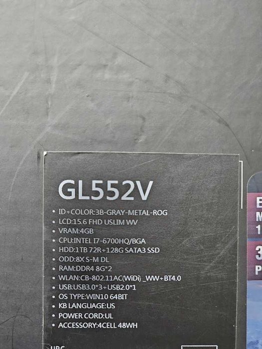 Ноутбук компьютер Asus в идеальном состоянии