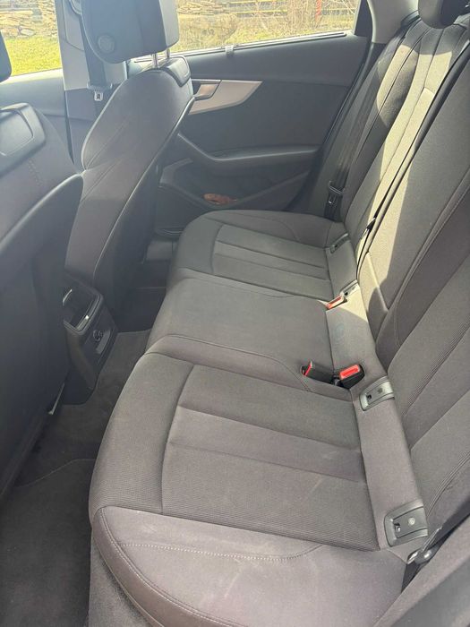 Vand autoturism Audi A4 Quattro