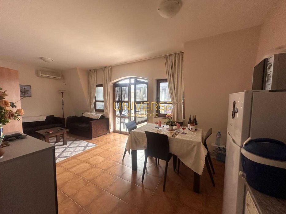 Продава се Тристаен апартамент в с. Кошарица, Област Бургас - 76 кв.м за 1093 €/кв.м - Снимка #2