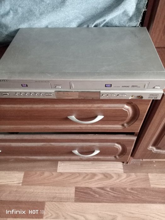 ДВД и видеомагнитофон Самсунг бу