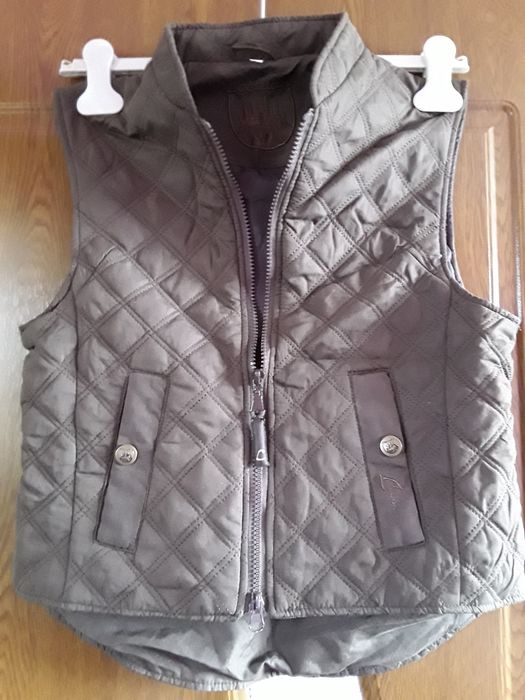Vând Vestă Dama Mărimea S