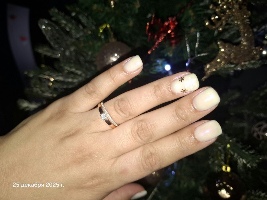 Маникюр Педикюр 3500