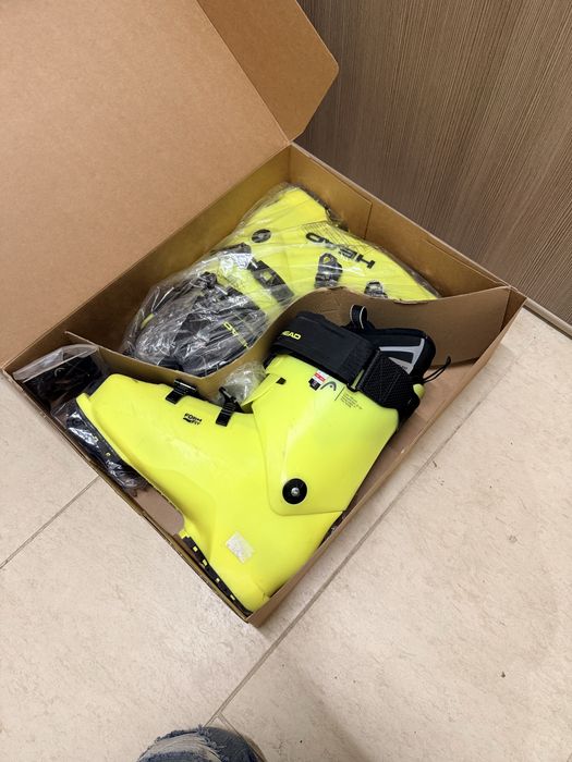 Продавам ски HEAD e.SLR 156 и обувки HEAD formula 120