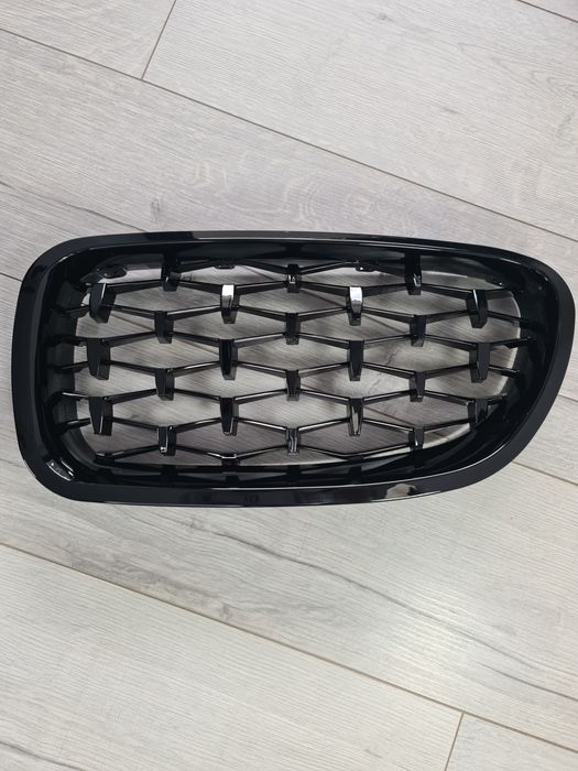 Grila-Diamond-Neagra-Full-Black-Bmw-Seria-5-F10-2010-2017-520-D-Xdrive