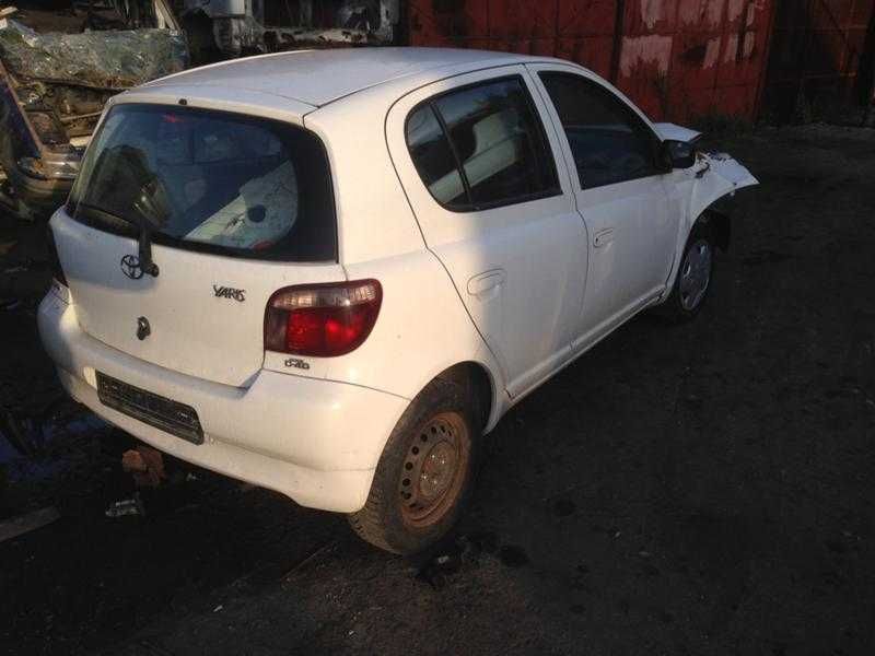 Тойота ярис 1.4i D4 / Toyota Yaris 1.4i D4 на части
