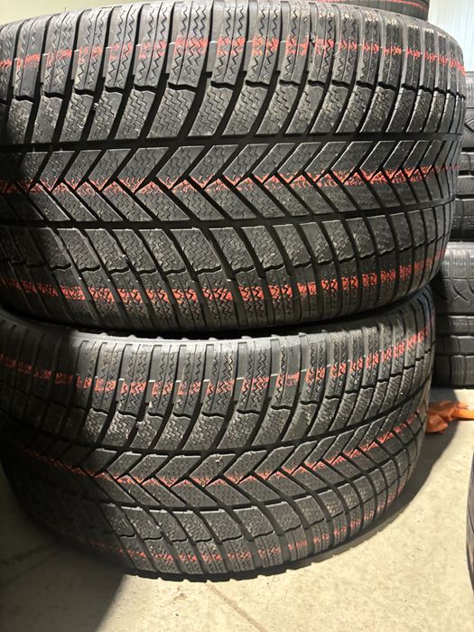 315 35 21 anvelope M+S Pirelli vara / iarna