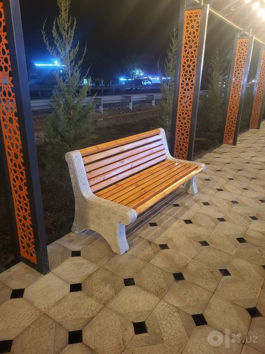 Мирамирни скамеяка гултувак урна