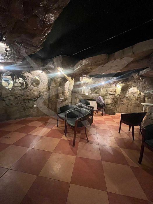 Продава се Заведение в Варна, Окръжна болница - 120 кв.м за 625 €/кв.м - Снимка #2